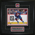 Charger l'image dans la visionneuse de la galerie, Nathan Mackinnon Framed Pin & Plate Colorado Avalanche