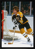 Charger l'image dans la visionneuse de la galerie, Bobby Orr 20x29 Framed Canvas Bruins Action-V
